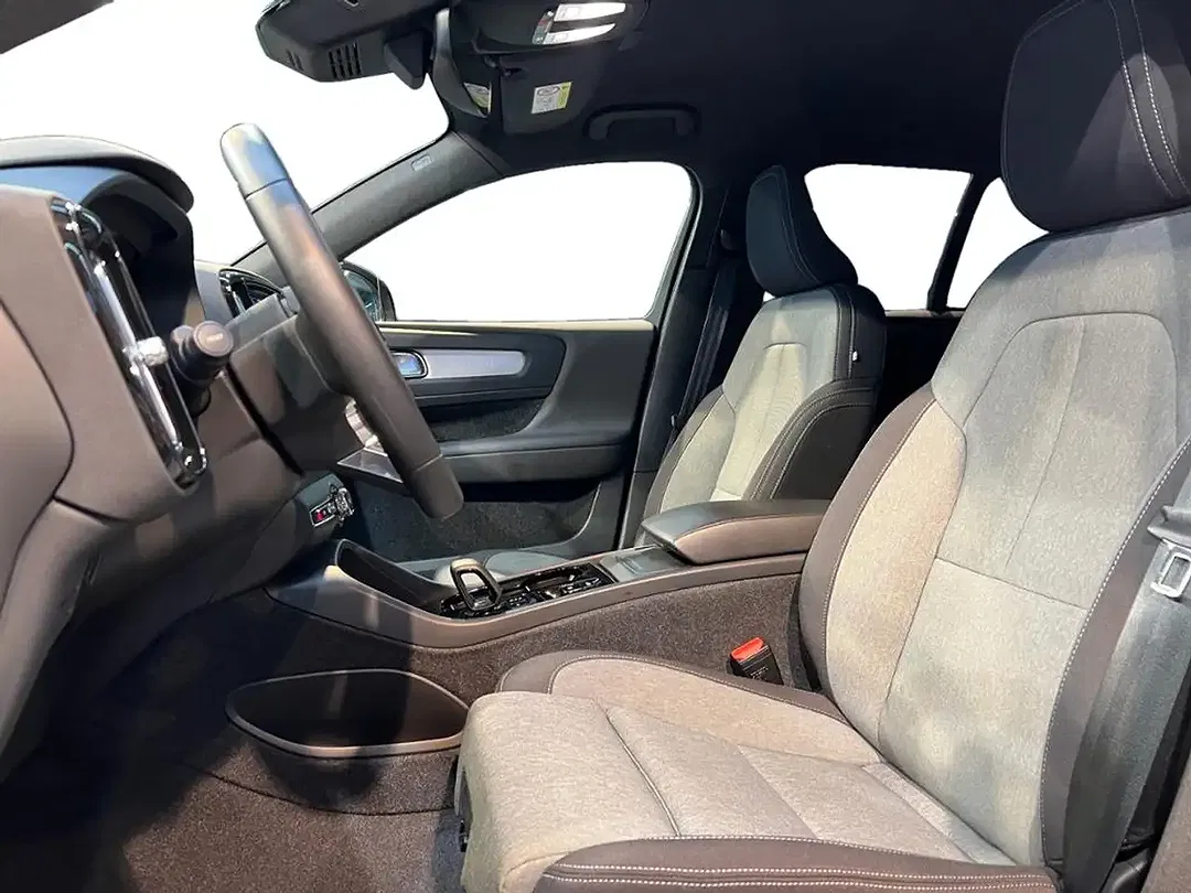 Volvo XC40 B4 Plus Dark Urban - Thumbnail 5