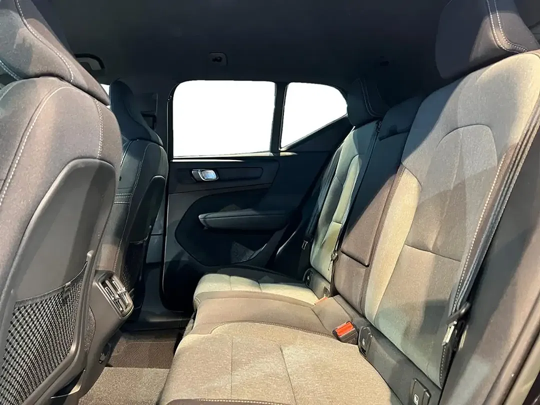 Volvo XC40 B4 Plus Dark Urban - Thumbnail 7