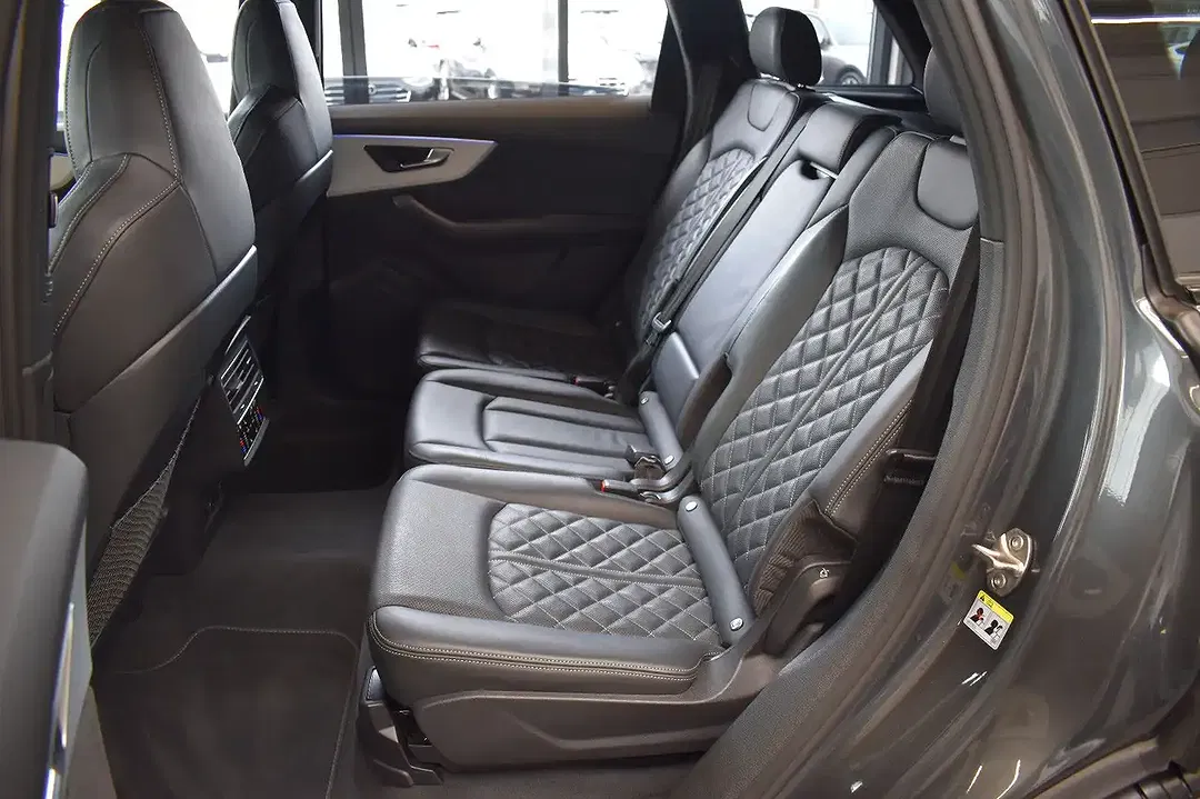 Audi SQ7 4.0 TFSI quattro - Thumbnail 11