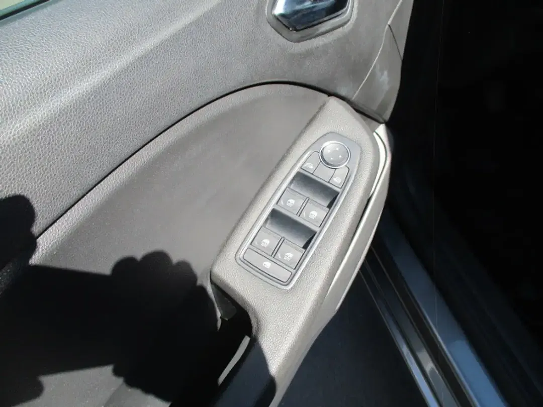 Renault Clio Equilibre - Thumbnail 5
