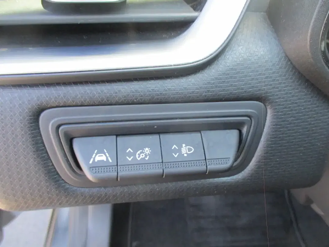 Renault Clio Equilibre - Thumbnail 9