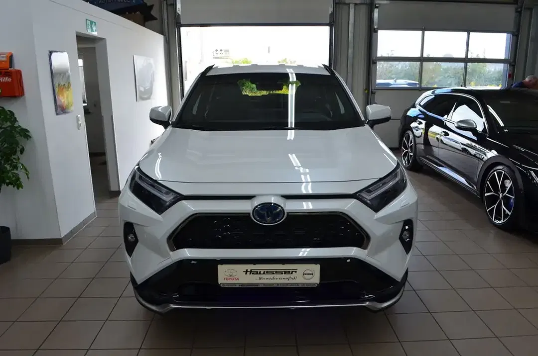 Toyota RAV 4 PHEV Teamplayer - foto 2