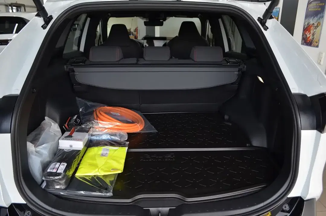 Toyota RAV 4 PHEV Teamplayer - Thumbnail 9