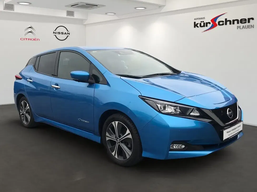 Nissan Leaf Tekna - Thumbnail 11