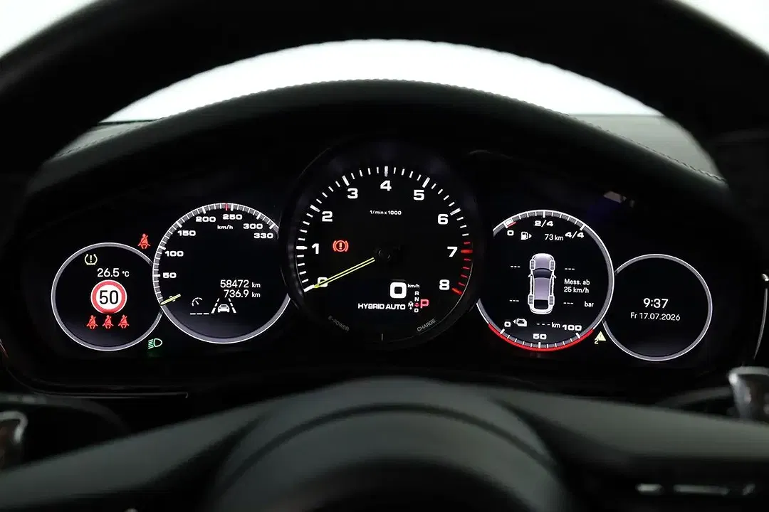 Porsche Panamera E-Hybrid 4 - Thumbnail 25