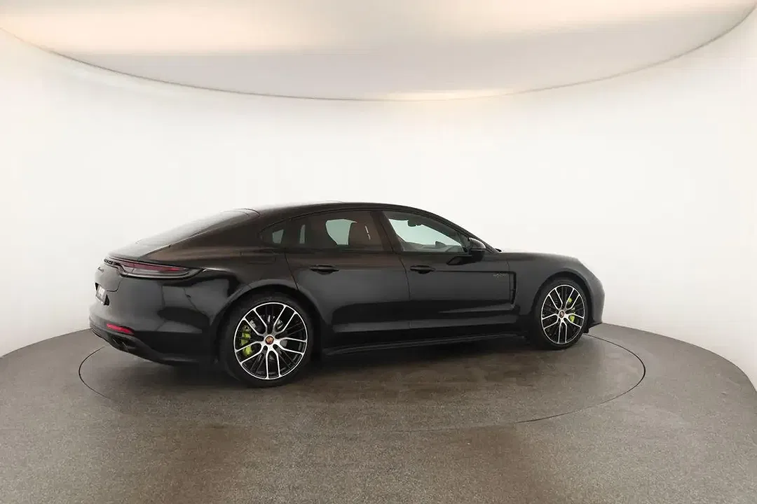 Porsche Panamera E-Hybrid 4 - foto 30