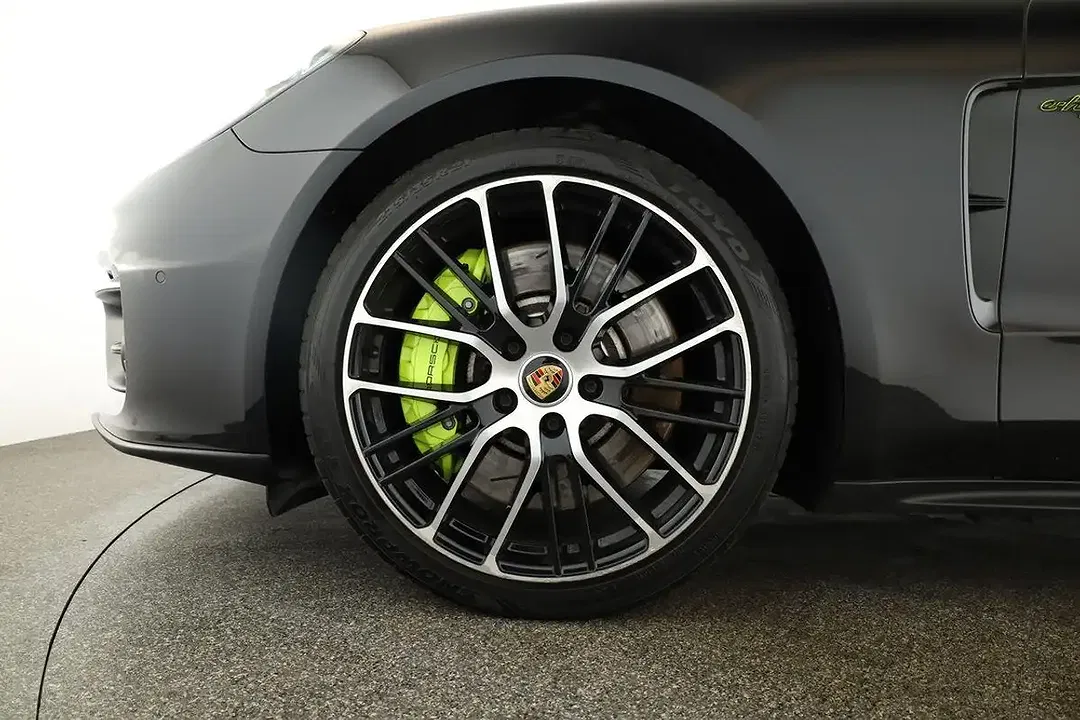 Porsche Panamera E-Hybrid 4 - Thumbnail 7