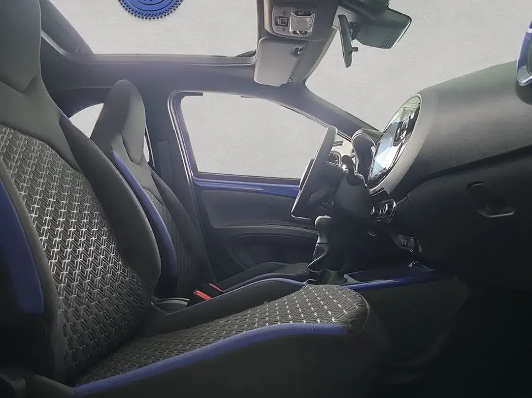 Toyota Aygo X CVT Air Teamplayer - Thumbnail 18