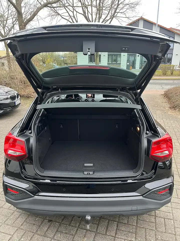 Audi Q2 35 TFSI Base - Thumbnail 10