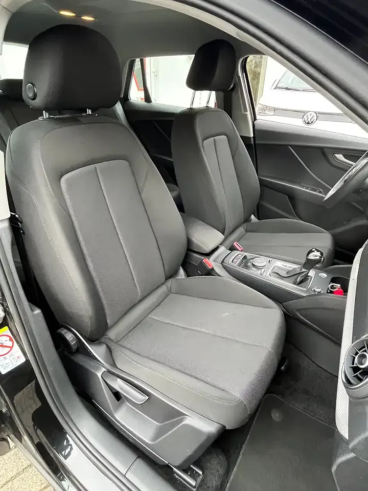 Audi Q2 35 TFSI Base - Thumbnail 12