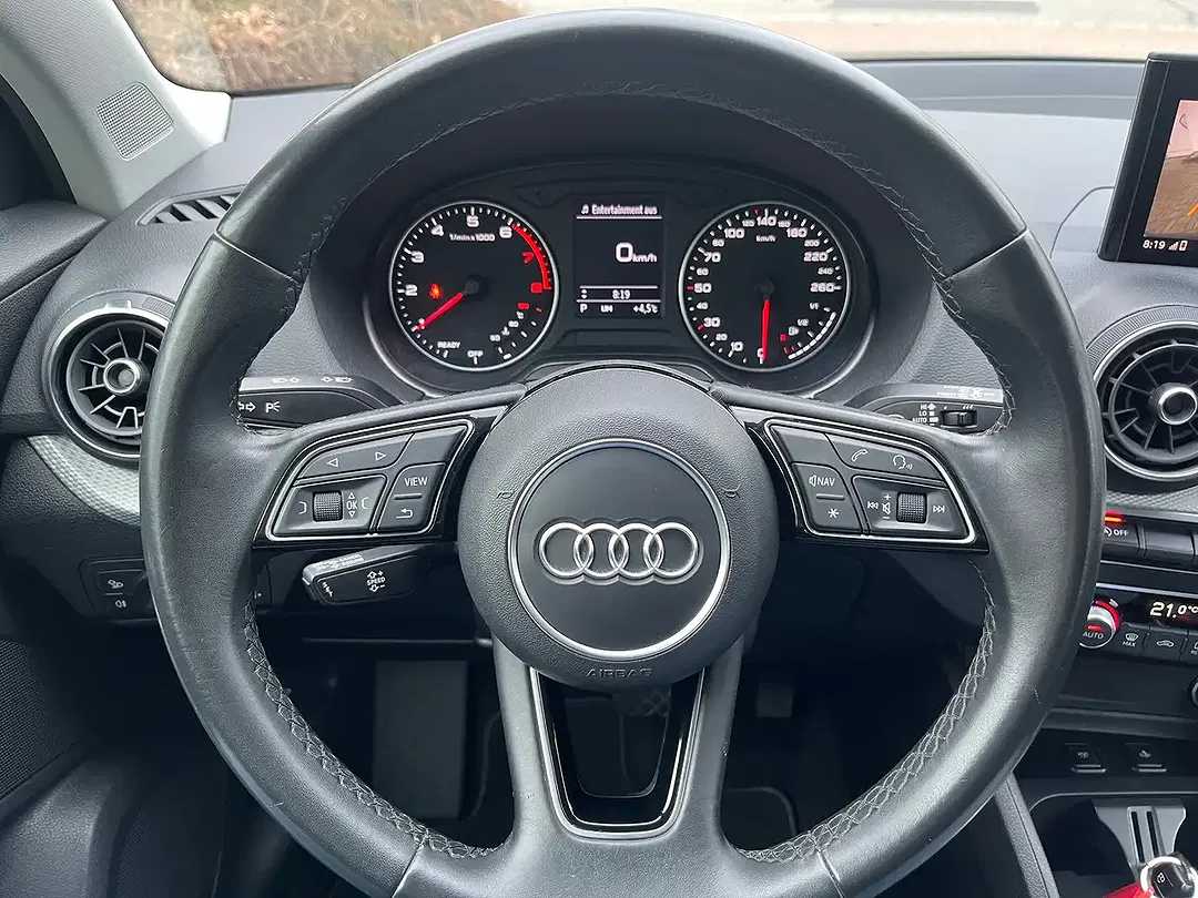 Audi Q2 35 TFSI Base - Thumbnail 6