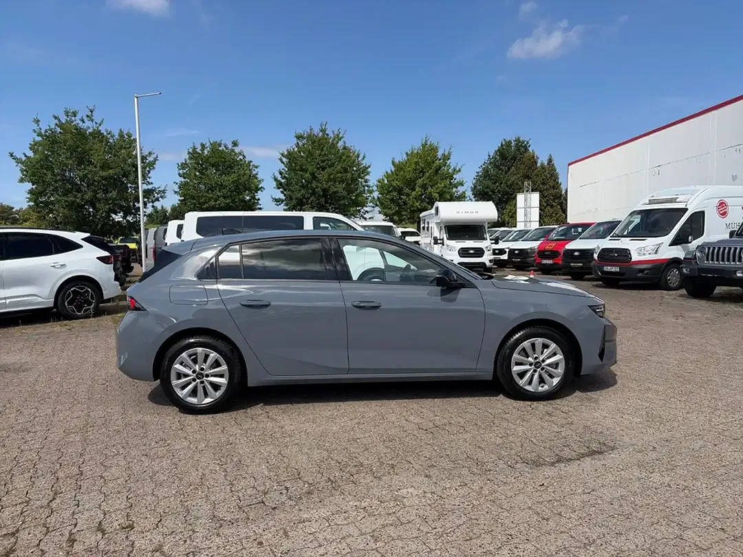 Opel Astra Edition - Thumbnail 6