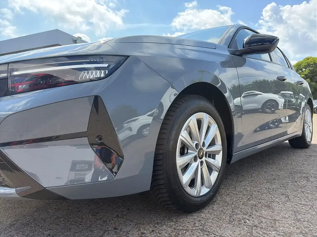 Opel Astra Edition - Thumbnail 7