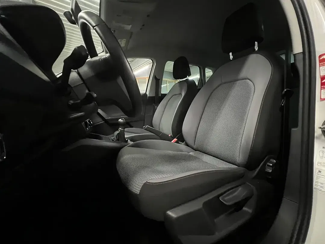 SEAT Arona 1.0 TSI Style - Thumbnail 19