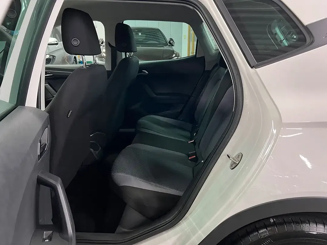 SEAT Arona 1.0 TSI Style - Thumbnail 21