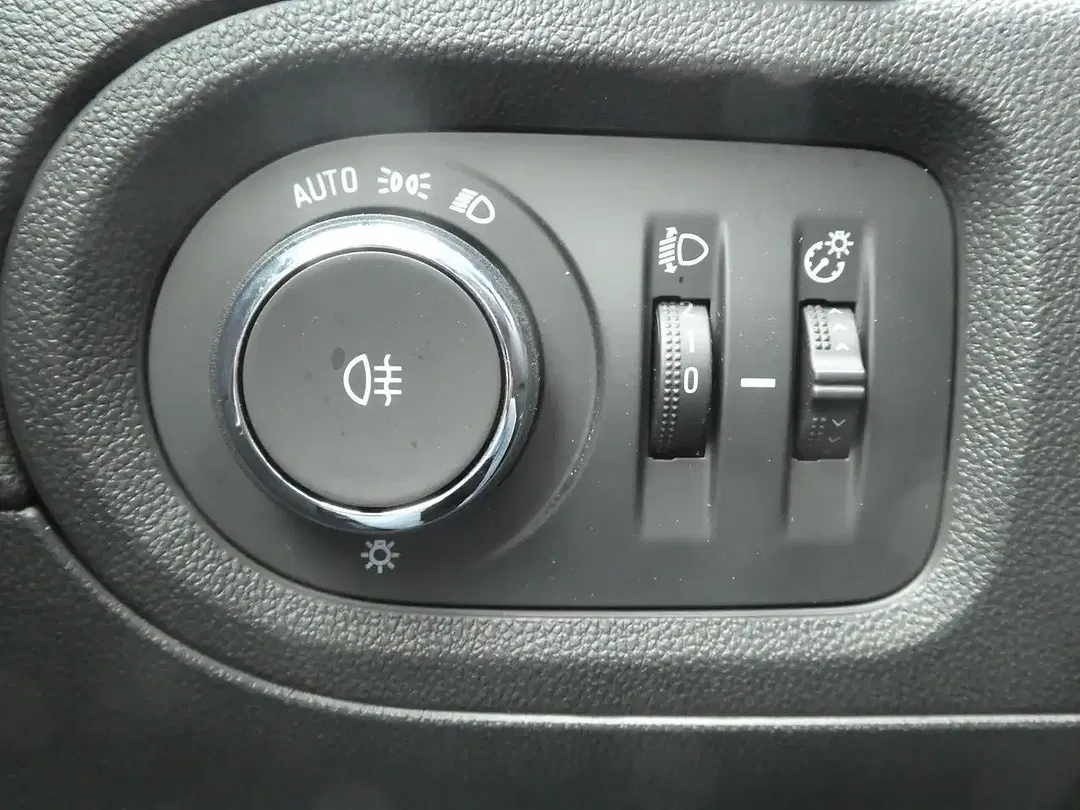 Opel Grandland X Hybrid Elegance - Thumbnail 13