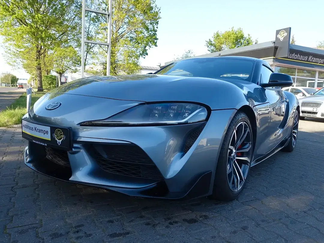 Toyota Supra - foto 1