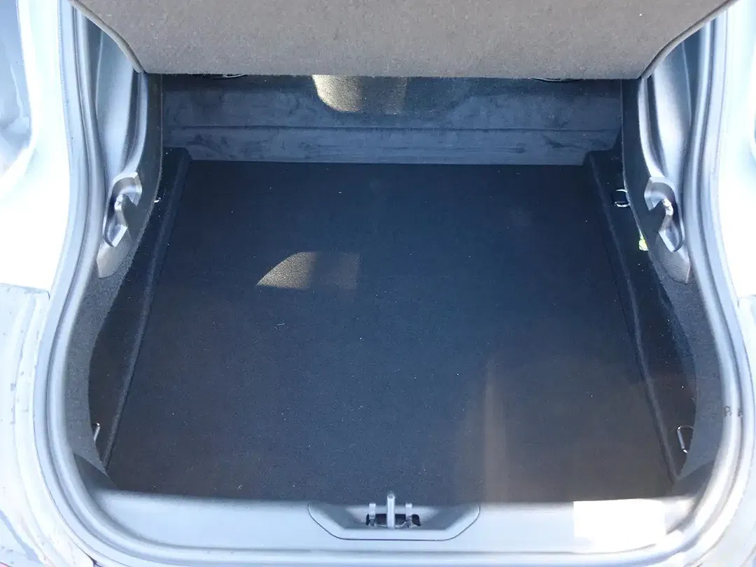 Toyota Supra - Thumbnail 12