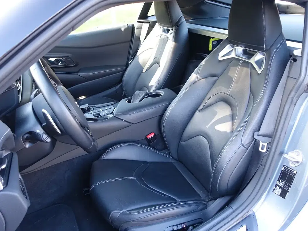 Toyota Supra - Thumbnail 13