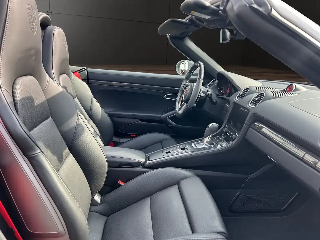 Porsche Boxster 4.0 GTS - Thumbnail 13