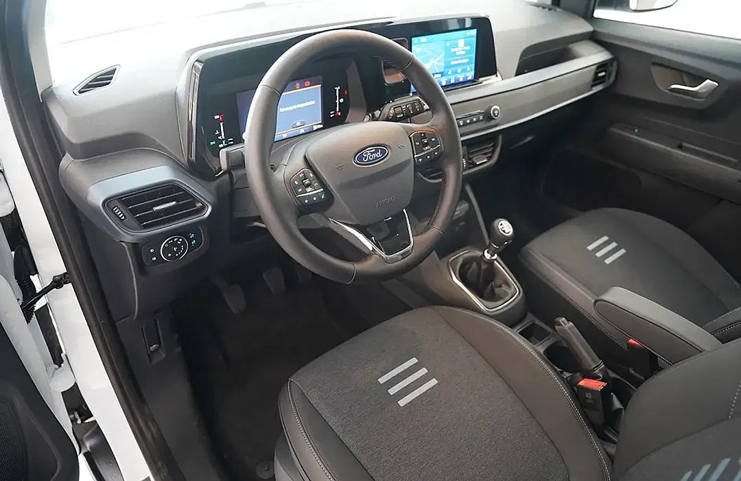 Ford Tourneo Courier 1.0 EcoBoost Active - Thumbnail 6