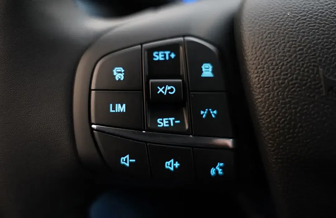 Ford Tourneo Courier 1.0 EcoBoost Active - Thumbnail 7