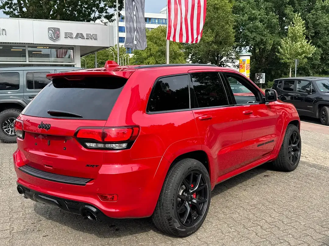 Jeep Grand Cherokee 6.4 V8 HEMI SRT - Thumbnail 4