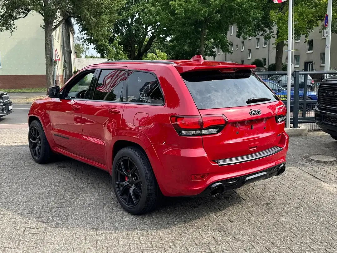 Jeep Grand Cherokee 6.4 V8 HEMI SRT - Thumbnail 6