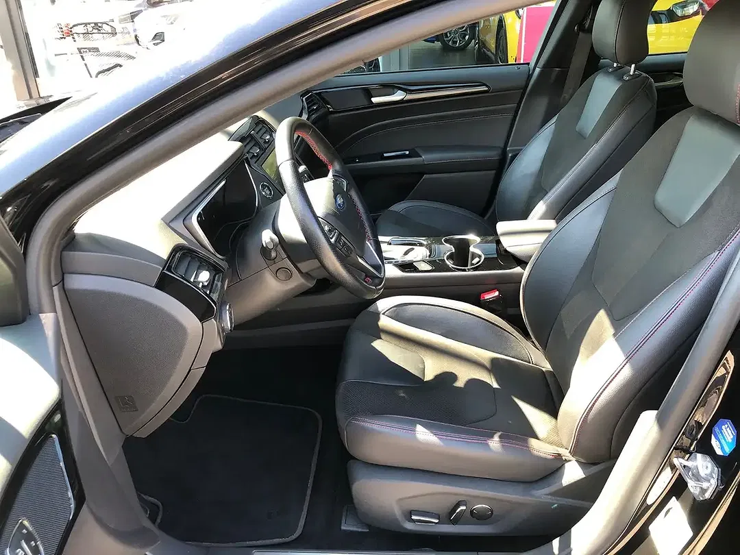 Ford Mondeo 2.0 Hybrid AUT ST-Line - Thumbnail 10
