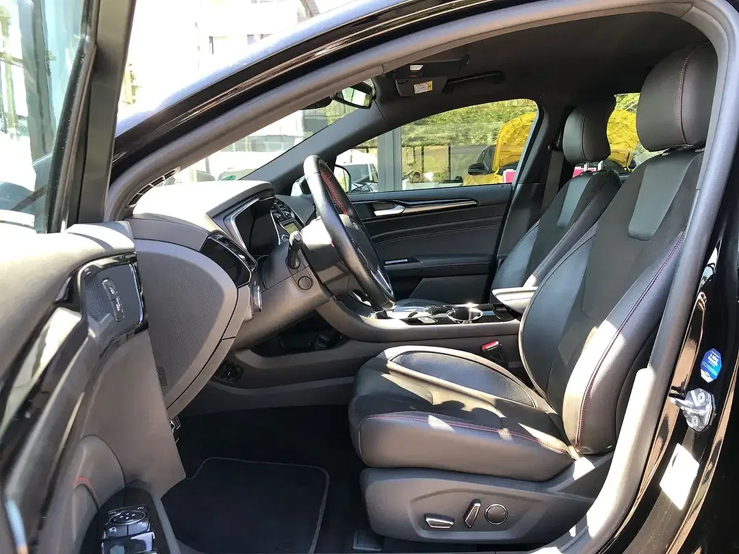 Ford Mondeo 2.0 Hybrid AUT ST-Line - Thumbnail 11