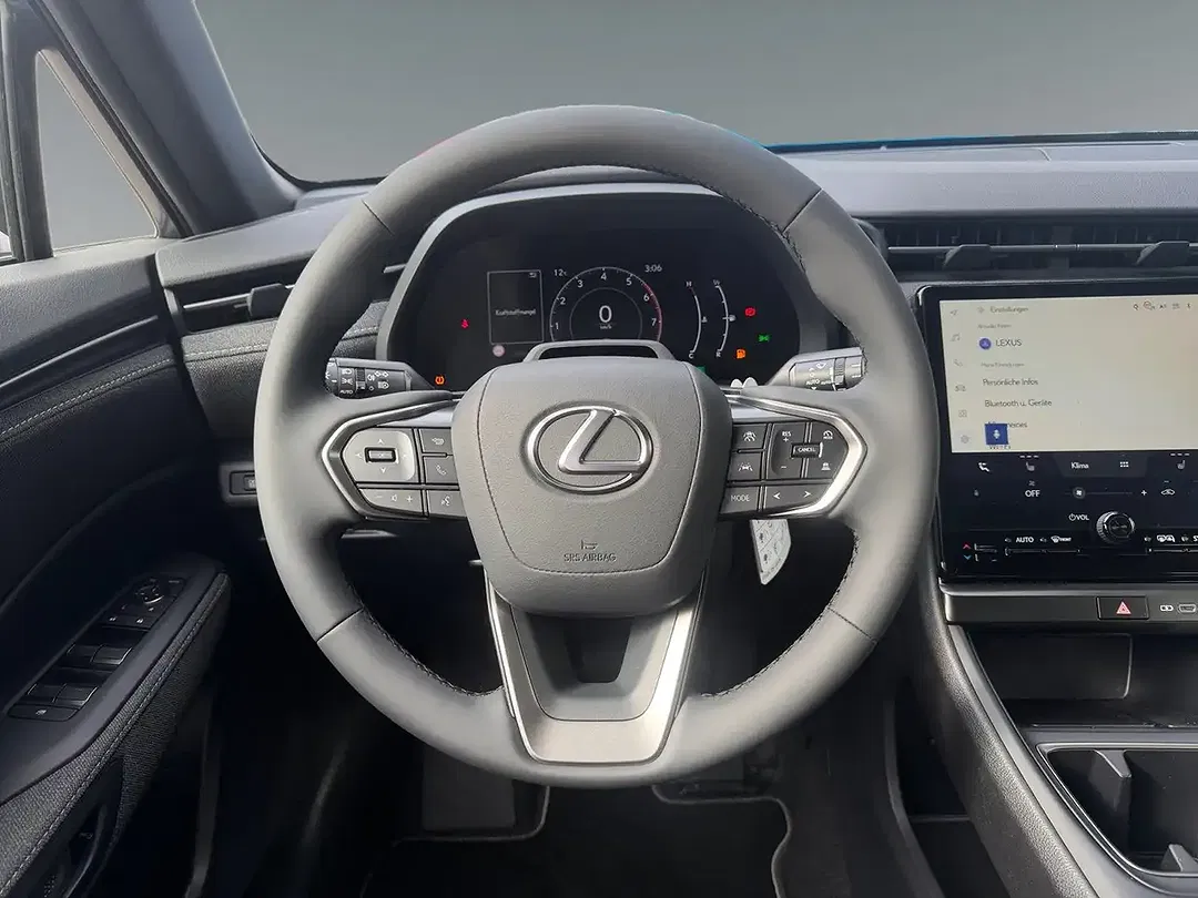Lexus LBX 1.5 Hybrid - Thumbnail 12