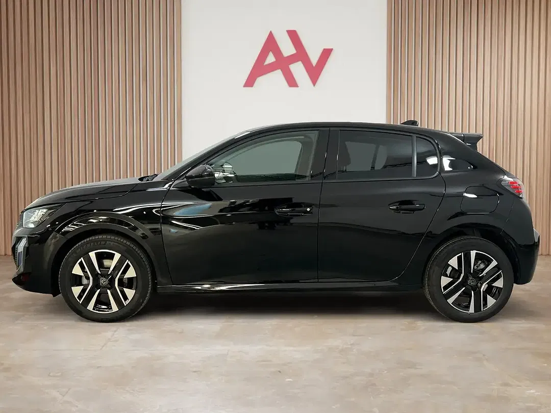 Peugeot 208 Hybrid Allure - Thumbnail 10