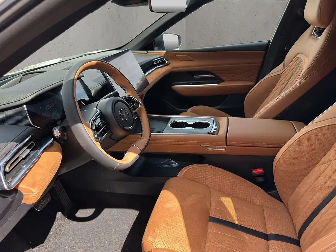 Mazda 6 EV Takumi Plus - Thumbnail 8