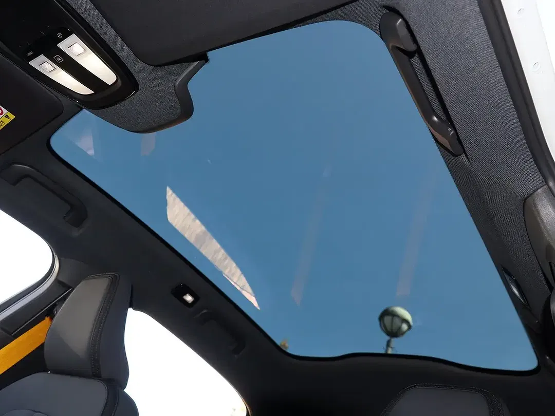 Polestar 2 Performance Long Range - Thumbnail 11