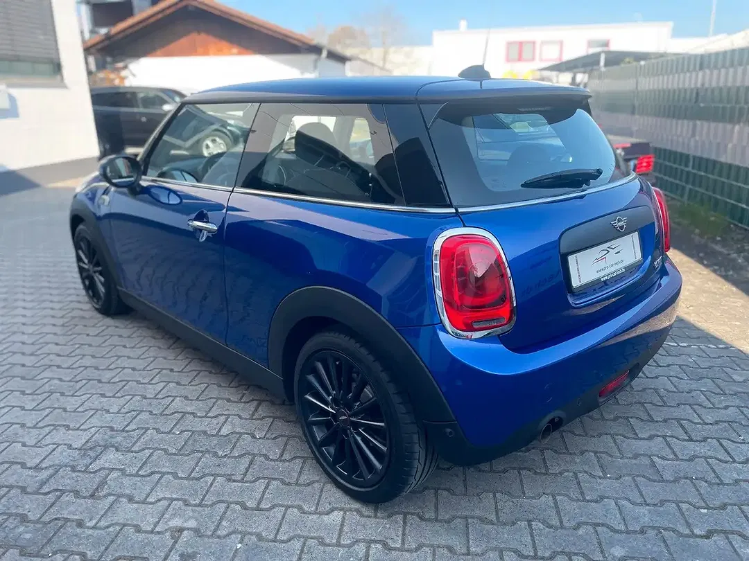 MINI One - Thumbnail 5