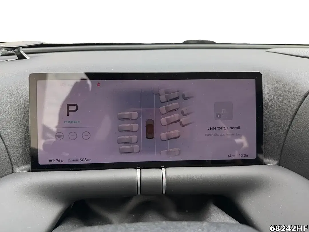 Xpeng G9 Performance - Thumbnail 10
