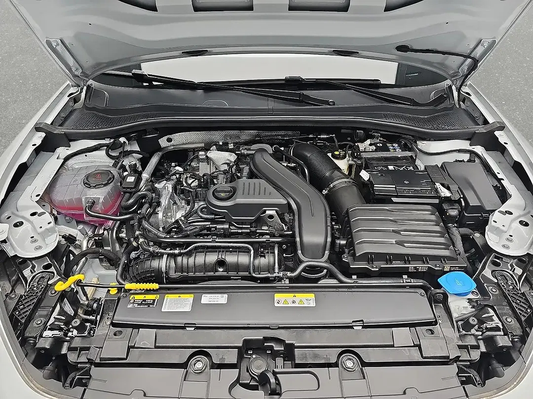 CUPRA Leon 1.5 eTSI DSG Sportstourer - Thumbnail 14