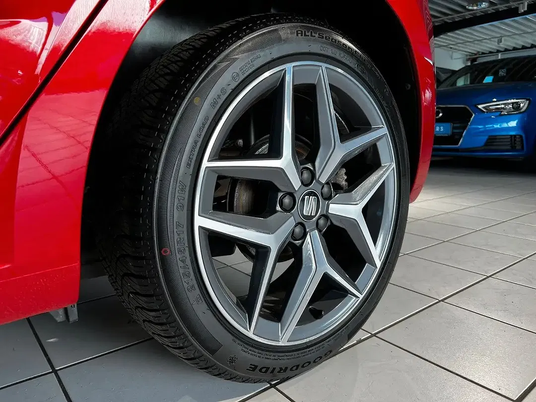 SEAT Ibiza Xcellence - Thumbnail 21