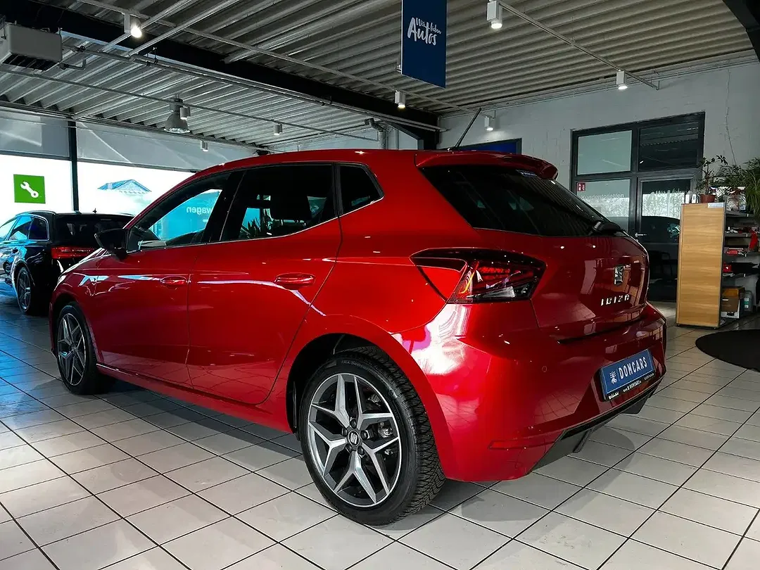 SEAT Ibiza Xcellence - Thumbnail 4