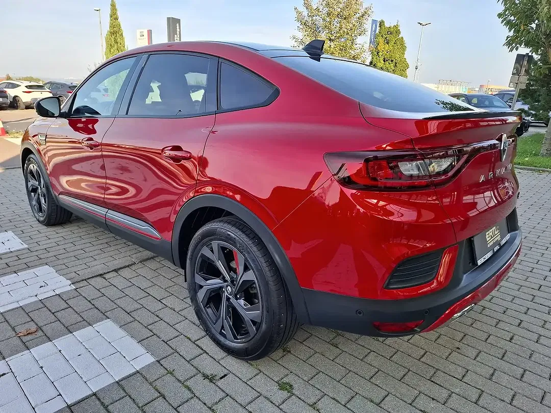 Renault Arkana E-Tech Hybrid RS Line - Thumbnail 6