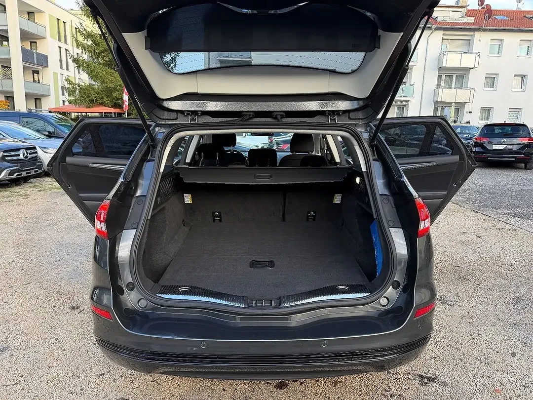 Ford Mondeo 2.0 EcoBlue Titanium - Thumbnail 13