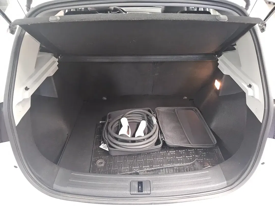 MG ZS EV Luxury - Thumbnail 14