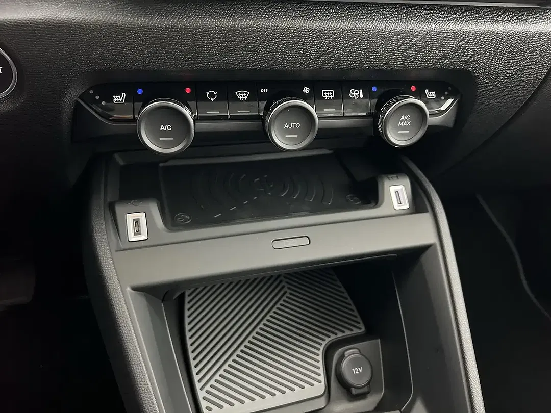 Citroen C4 1.2 Max - Thumbnail 12