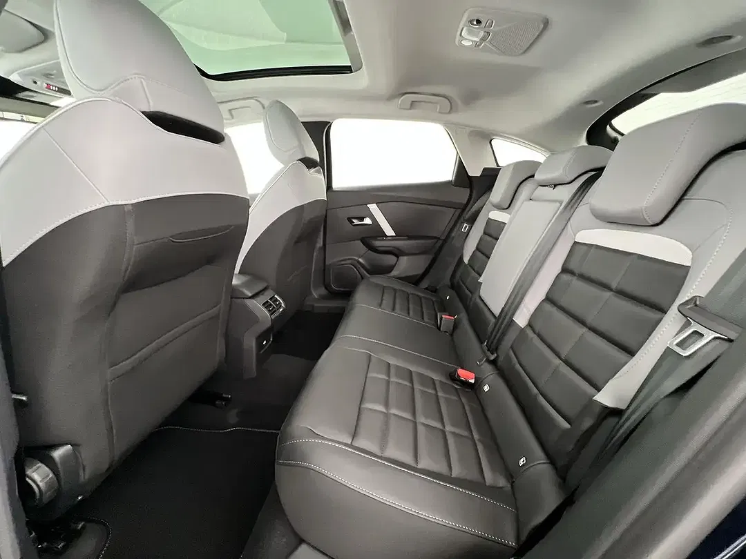 Citroen C4 1.2 Max - Thumbnail 8