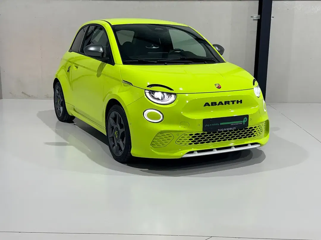 Abarth 500e - foto 1
