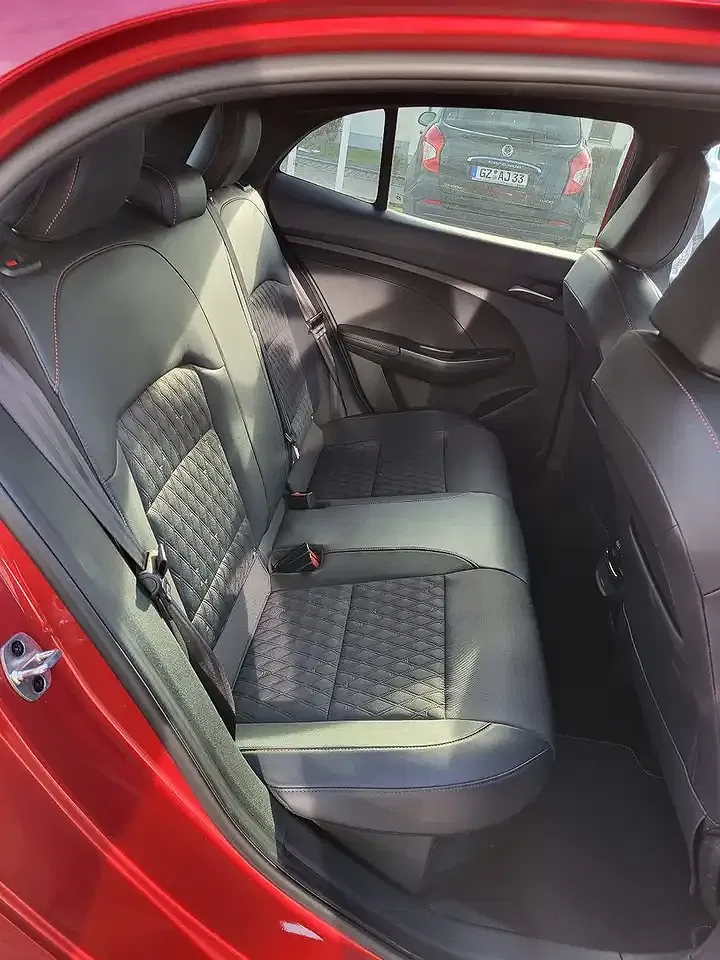 MG MG3 1.5 Hybrid+ Luxury - Thumbnail 11