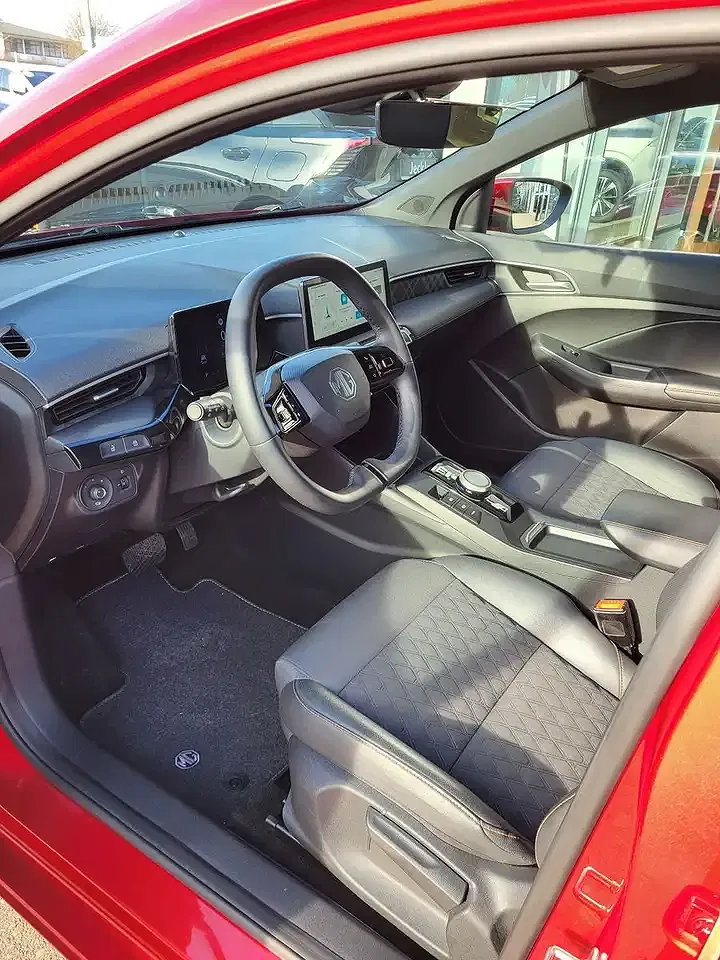 MG MG3 1.5 Hybrid+ Luxury - Thumbnail 8