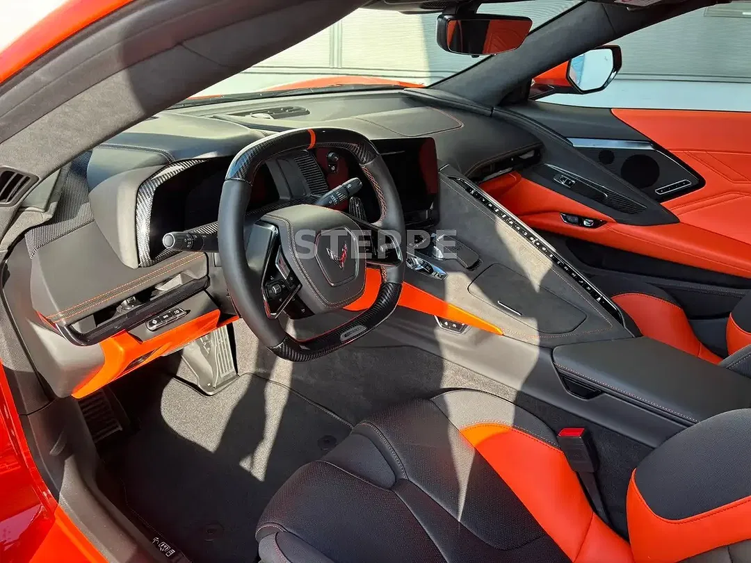 Corvette C8 E-Ray 3LZ Coupe - Thumbnail 7