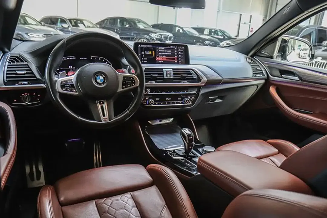 BMW X4 M - Thumbnail 4