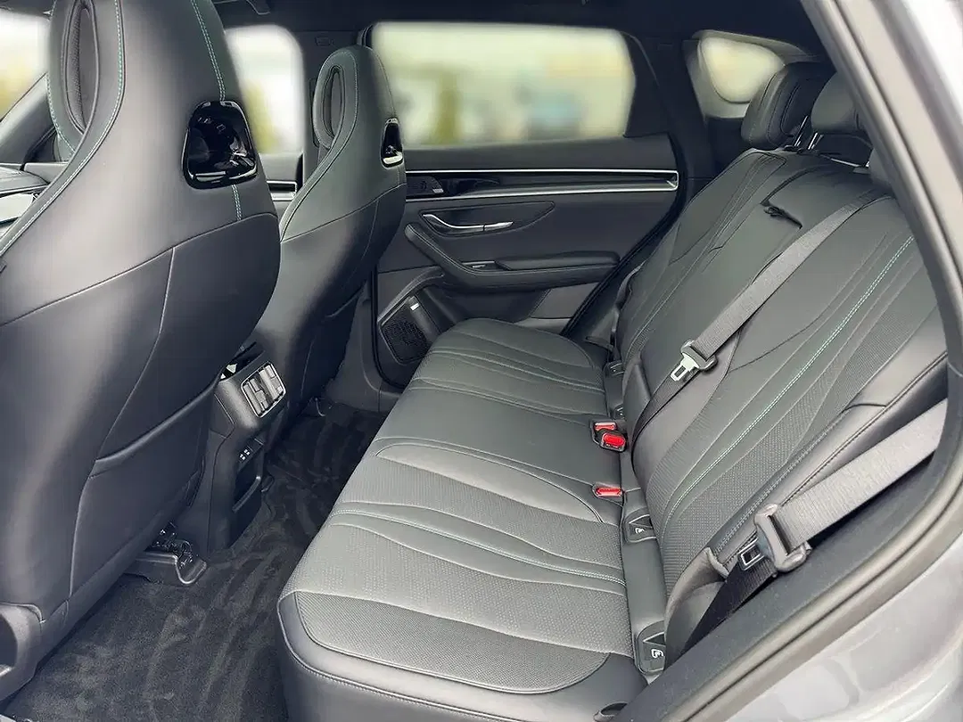 BYD Seal U 1.5 DM-i PHEV Boost - Thumbnail 12
